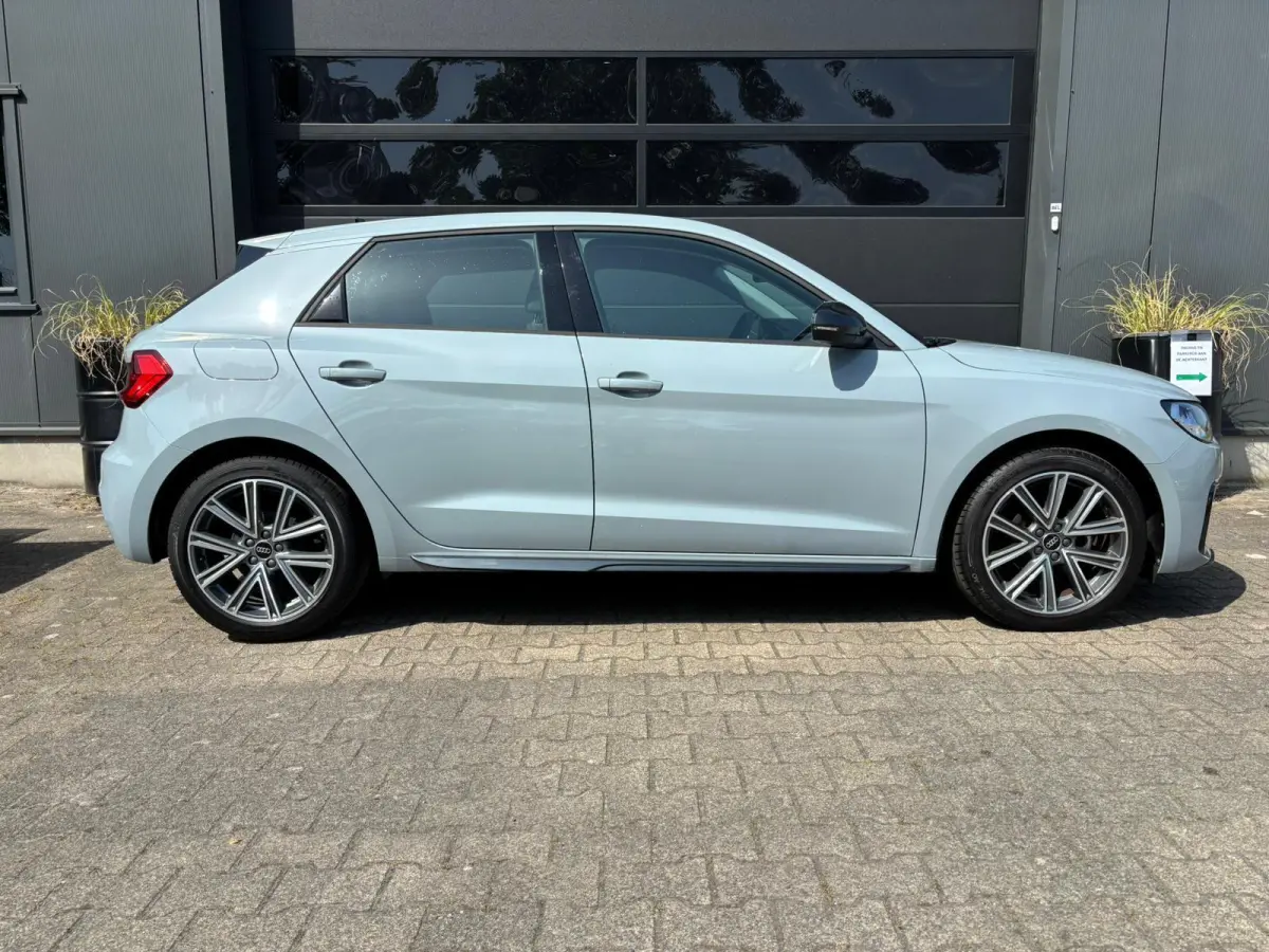25 TFSI Advanced edition | AppleCarPlay/ AndroidAuto | Cruise Control | Climate Control |8.561 km!!