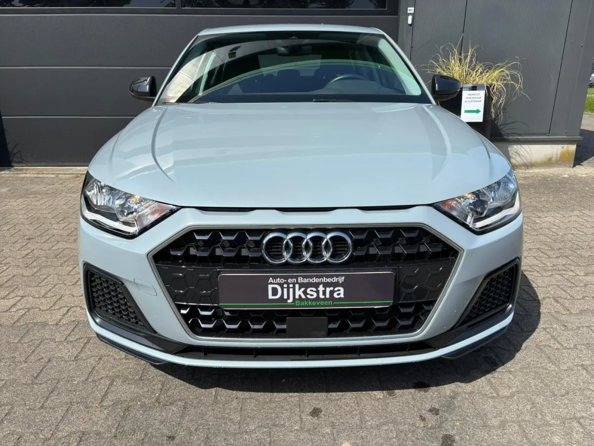 25 TFSI Advanced edition | AppleCarPlay/ AndroidAuto | Cruise Control | Climate Control |8.561 km!!