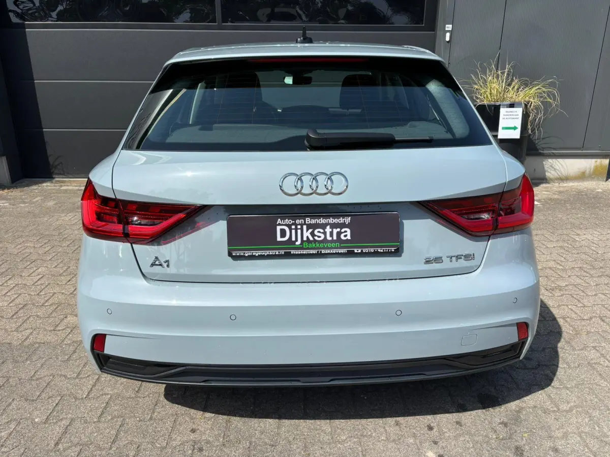 25 TFSI Advanced edition | AppleCarPlay/ AndroidAuto | Cruise Control | Climate Control |8.561 km!!