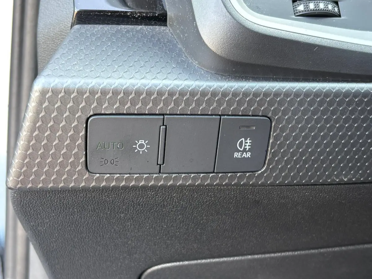 25 TFSI Advanced edition | AppleCarPlay/ AndroidAuto | Cruise Control | Climate Control |8.561 km!!