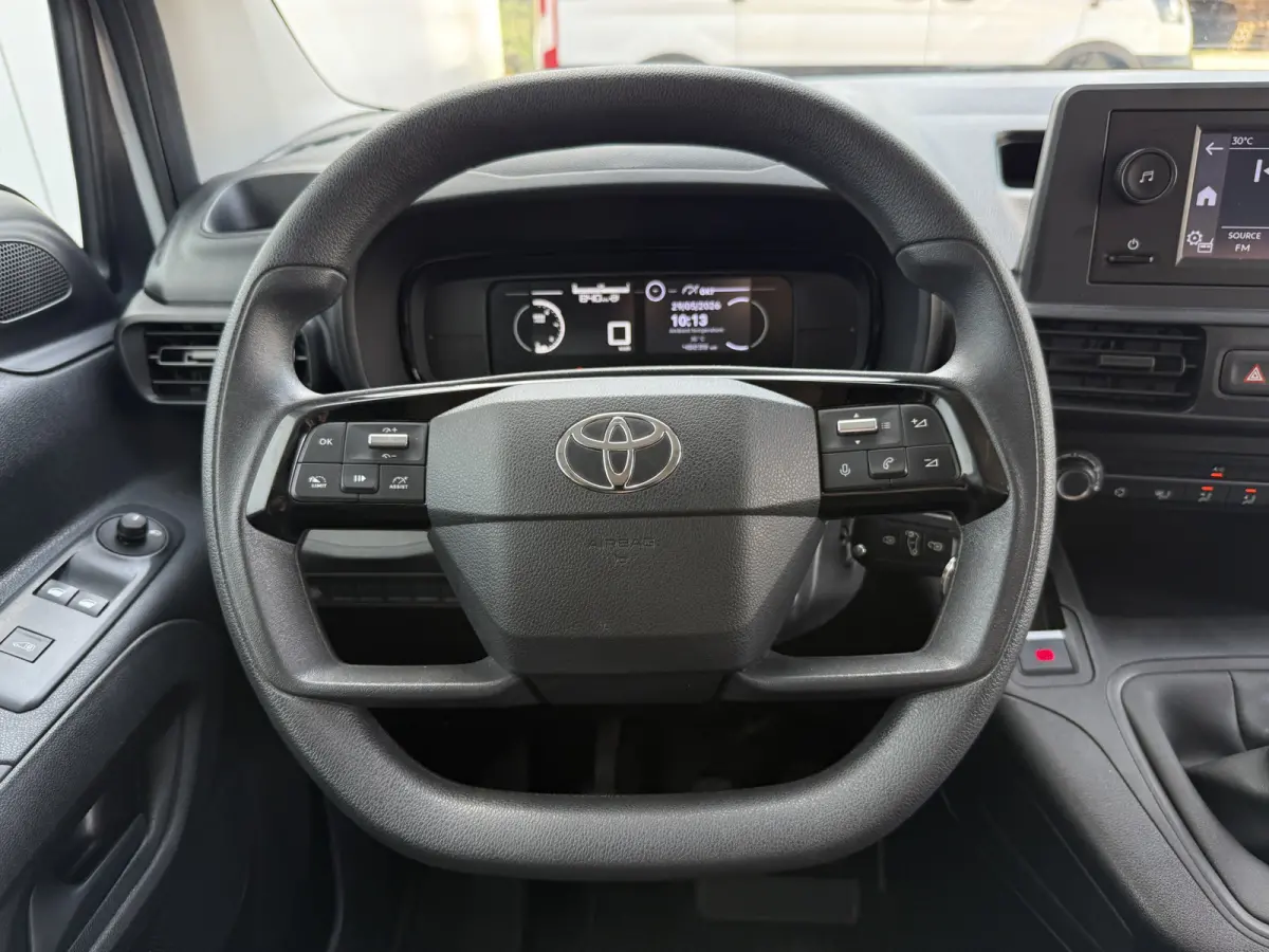 1.5 D 100PK Nieuw Model! L1 Climate Control Cruise Control Lane Assist Stoelverwarming Parkeersensoren