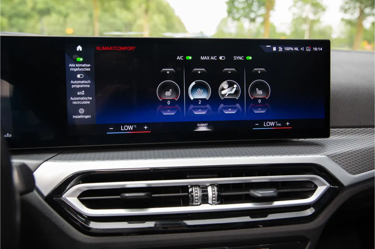 M340i xDrive 374PK , Pano, Adap. LED, HUD, Driving Assistance Pro, 792M