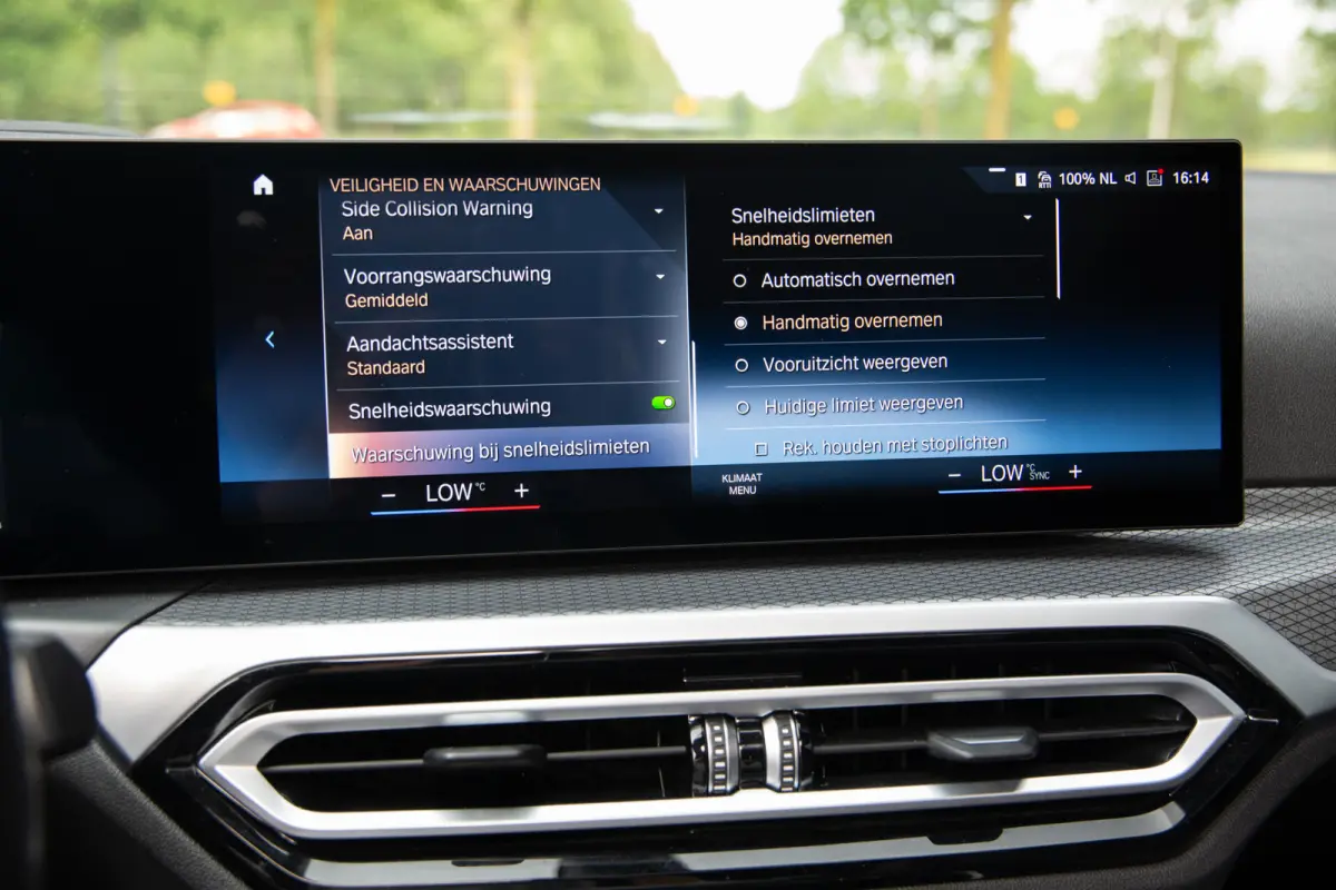 M340i xDrive 374PK , Pano, Adap. LED, HUD, Driving Assistance Pro, 792M
