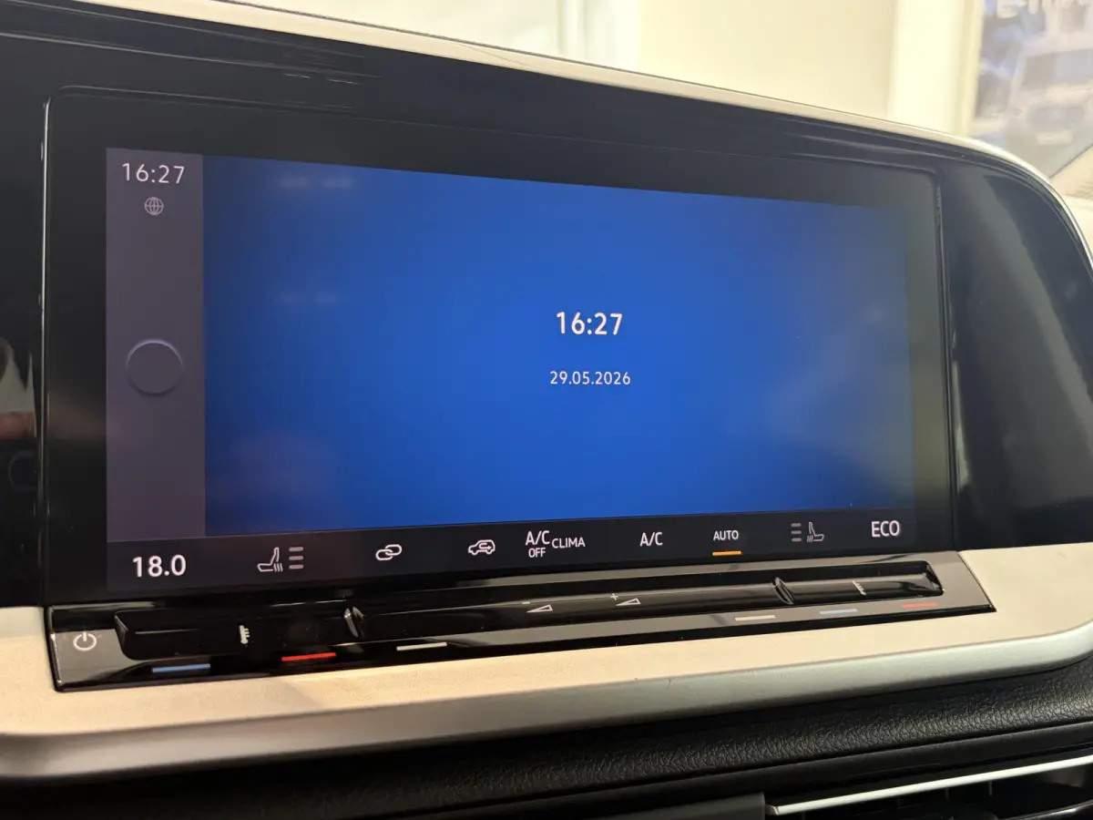 Tourneo TREKHAAK | 7 ZITS | ADAPTIVE CRUISE CONTROL | CAMERA | CARPLAY | BLIND SPOT