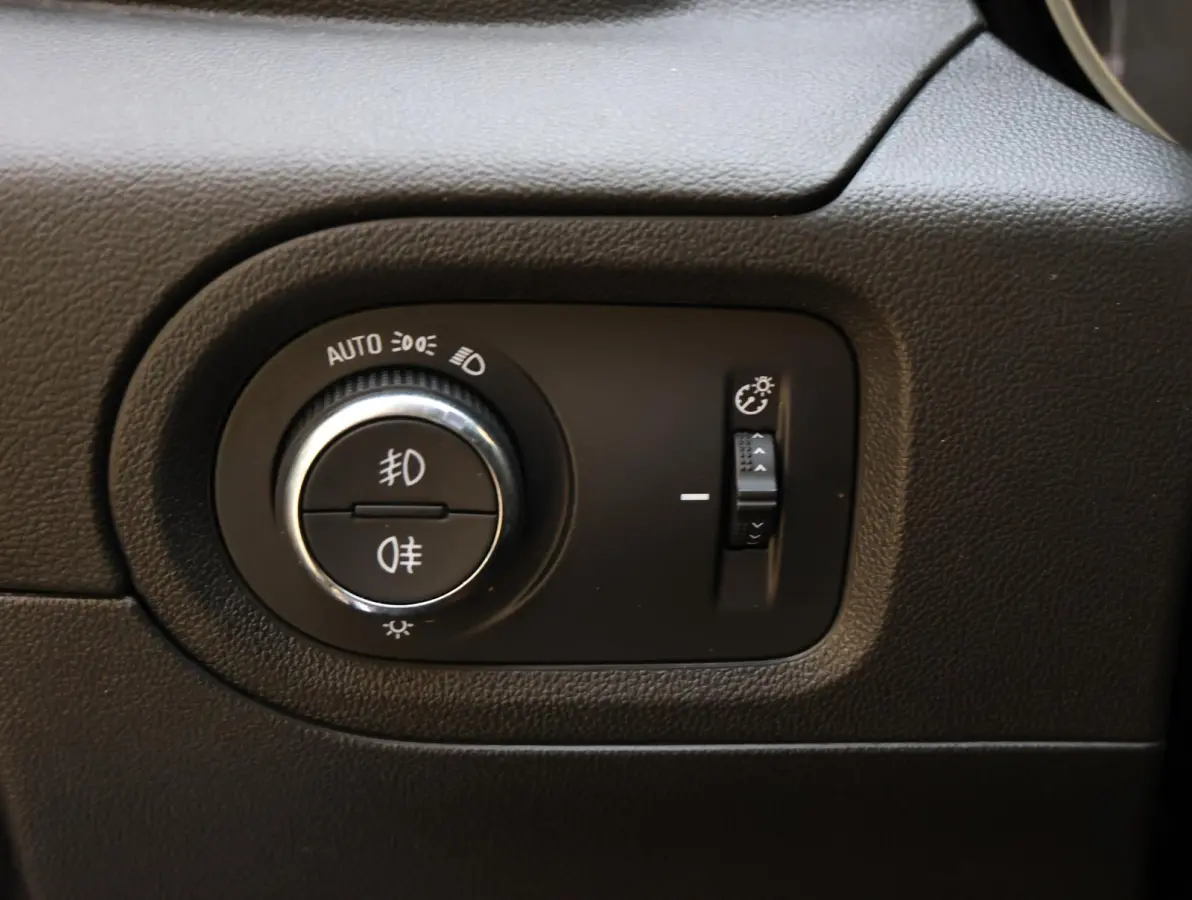 SUV Ultimate Plug-in Hybrid 225 pk Automaat | 1ste eigenaar | DENON | Winterpakket | LEER | Camera | LED lampen | AUTOMAAT