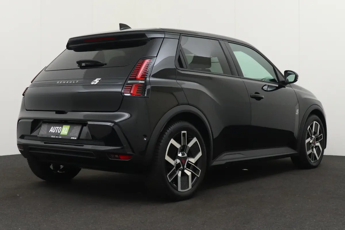 RS-Line 150 PK 52 kWh 410 KM WLTP Full Options  Google Navi *Direct Leverbaar*