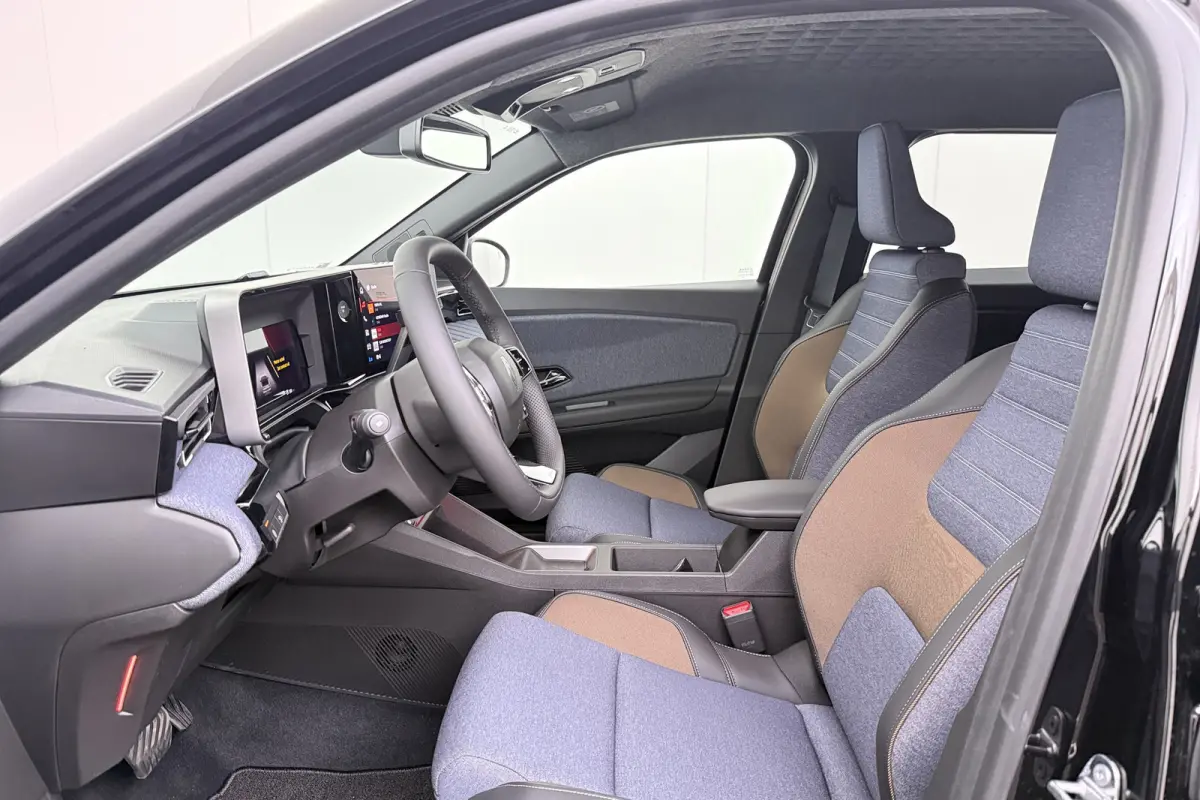 RS-Line 150 PK 52 kWh 410 KM WLTP Full Options  Google Navi *Direct Leverbaar*