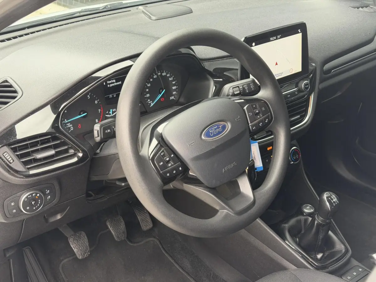 1.1 Trend Cruise CarPlay PDC Airco Elek spiegel