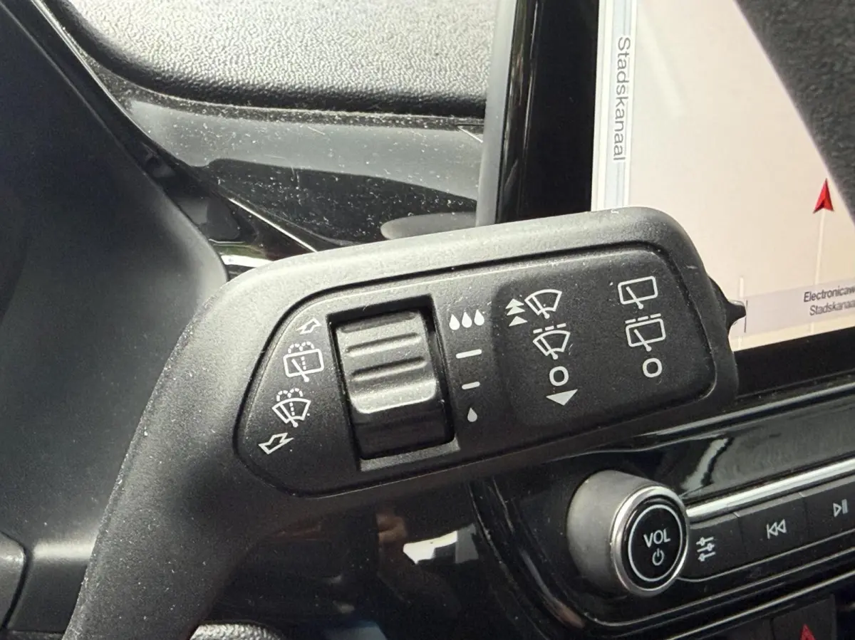 1.1 Trend Cruise CarPlay PDC Airco Elek spiegel