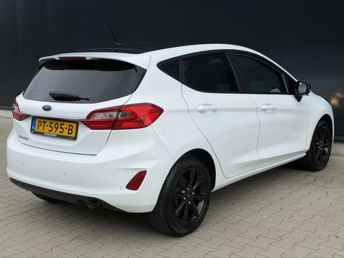 1.1 Trend Cruise CarPlay PDC Airco Elek spiegel