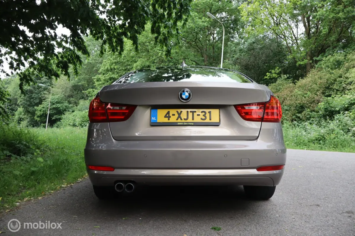328i xDrive High Executive!