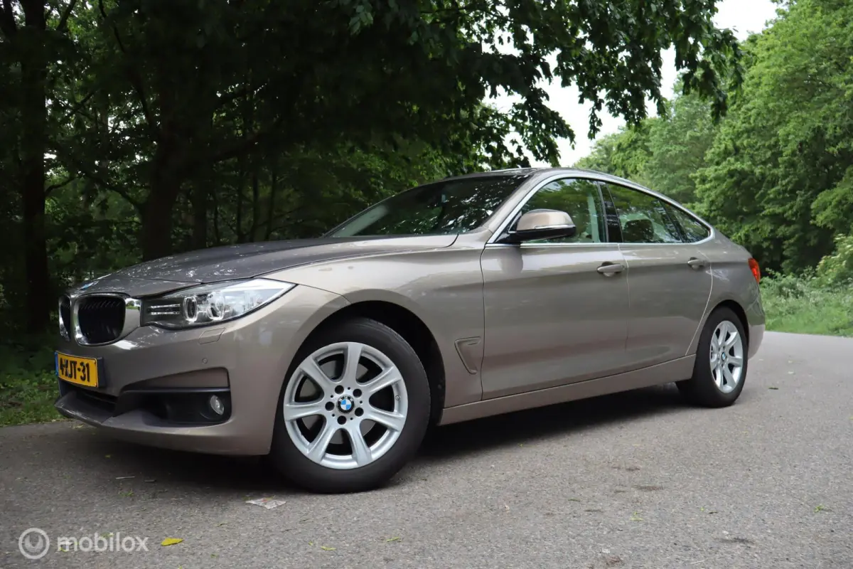328i xDrive High Executive!