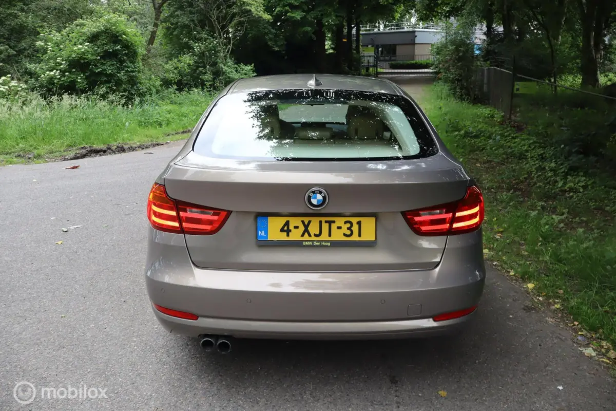 328i xDrive High Executive!