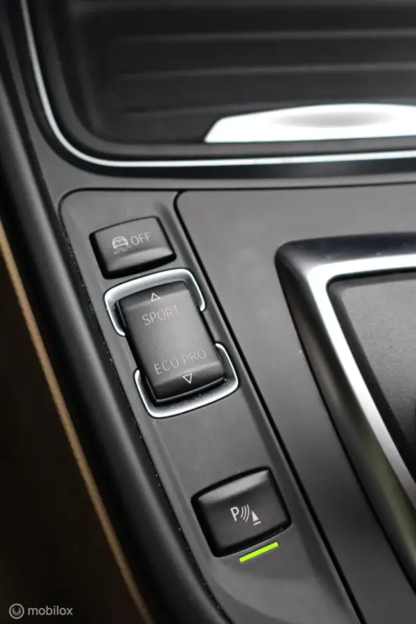 328i xDrive High Executive!