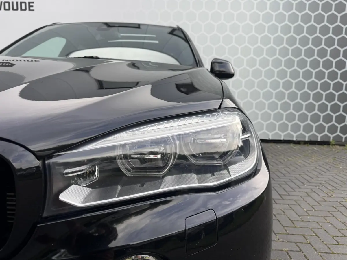 xDrive40e High Executive Panoramdak Trekhaak Leer Led