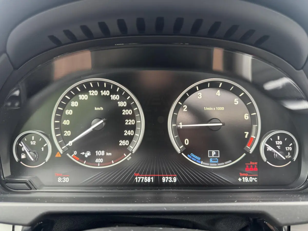 xDrive40e High Executive Panoramdak Trekhaak Leer Led