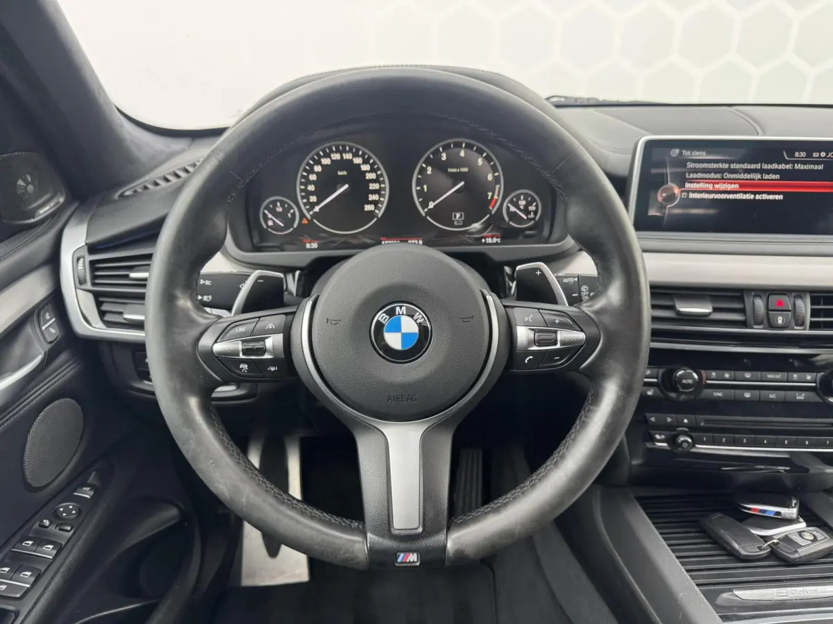 xDrive40e High Executive Panoramdak Trekhaak Leer Led