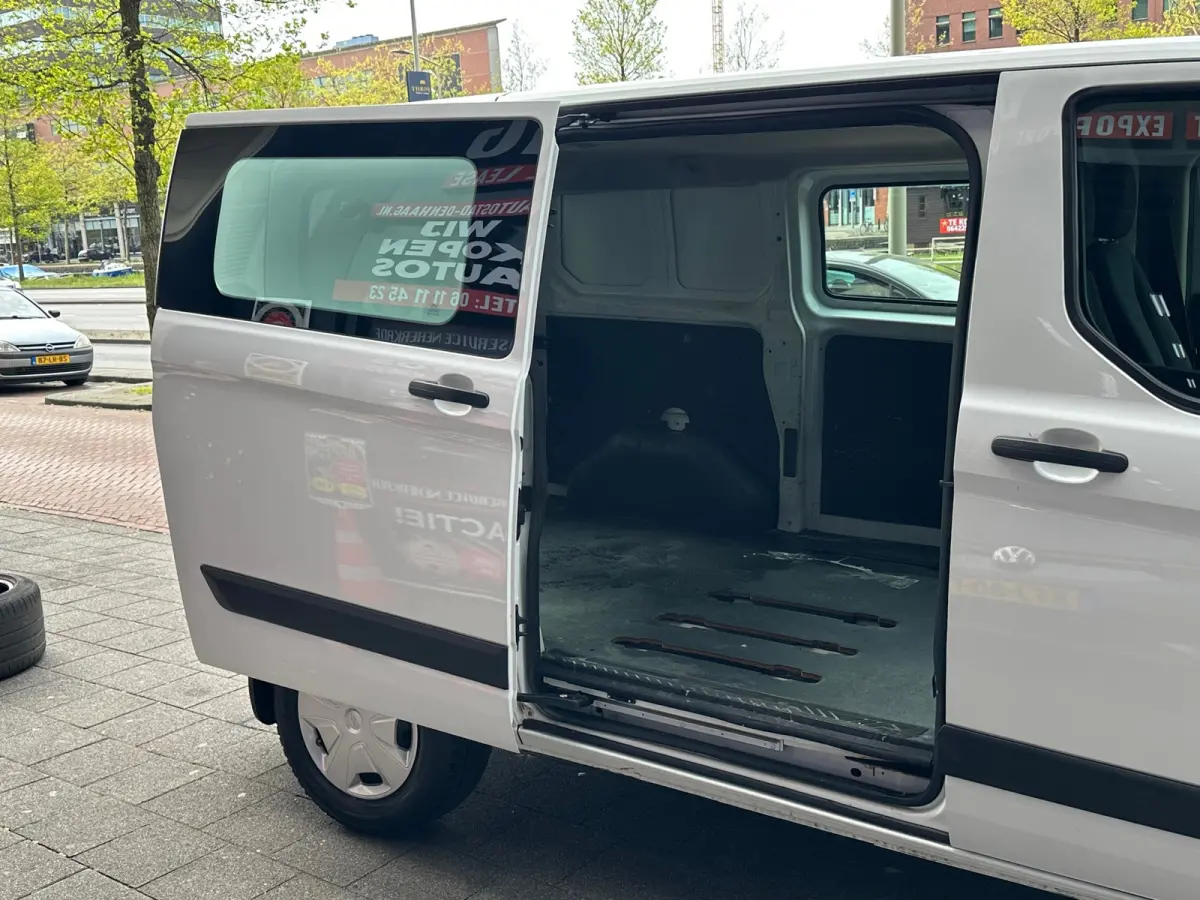320 2.0 TDCI L1H1 Trend Airco PDC