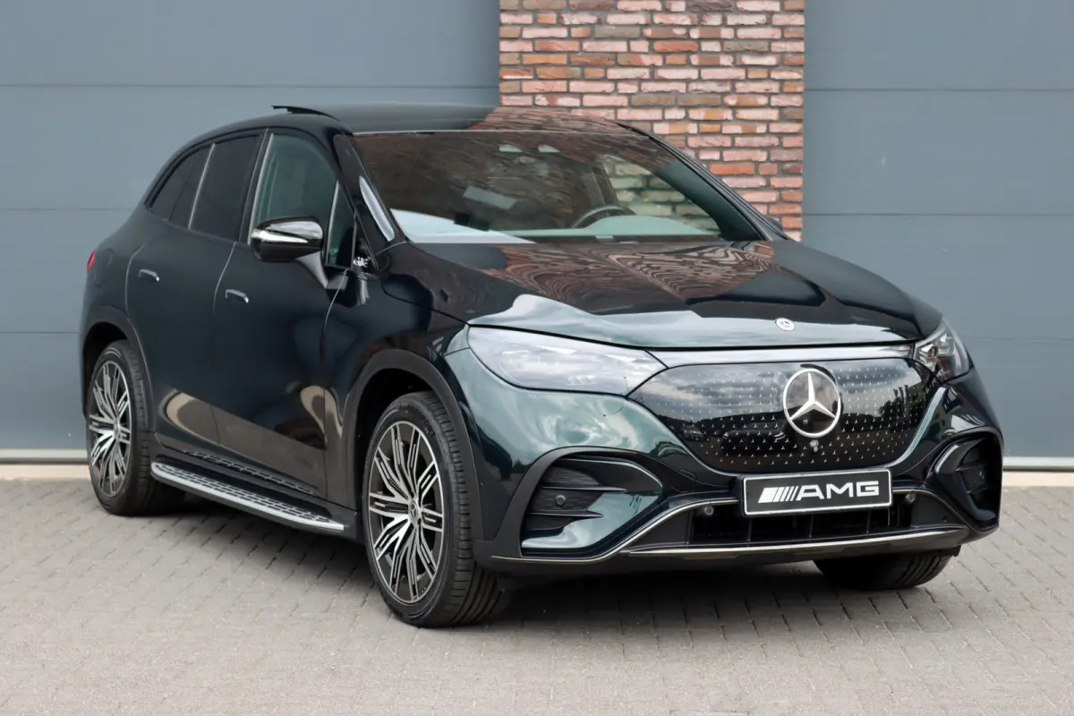 500 4MATIC AMG Line Premium 91 kWh | Hyperscreen | Distronic+ | Nappa Leder | Stoelventilatie | Trekhaak | Burmester | Digital Light | Panoramadak | Keyless Go |