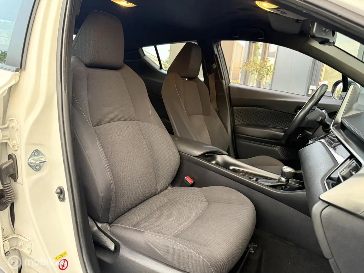 1.8 Hybrid Dynamic / Camera / ACC