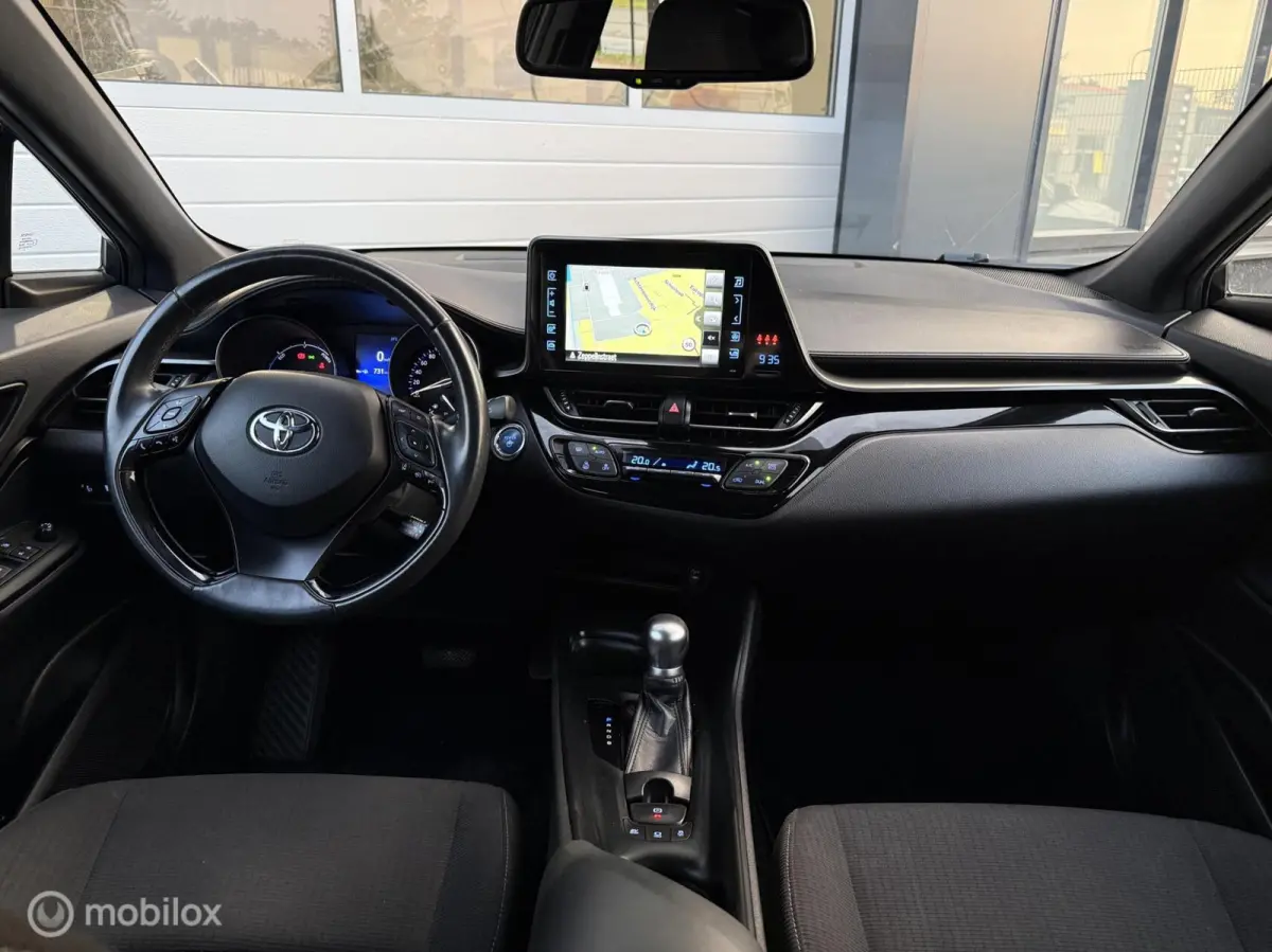 1.8 Hybrid Dynamic / Camera / ACC