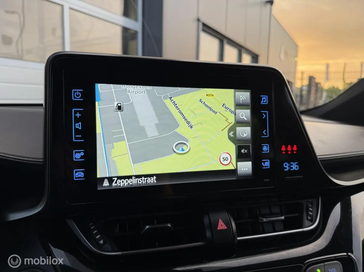 1.8 Hybrid Dynamic / Camera / ACC