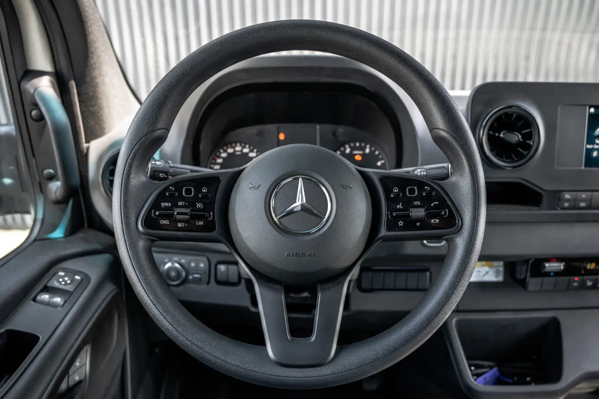 519 CDI | 190PK | Automaat | Nieuw | Luchtvering | LED | Cruise | Carplay | Mbux | Navi | Climatronic