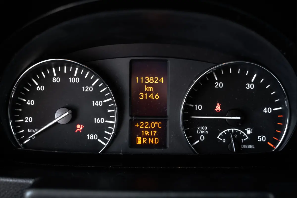 519 CDI 3.0 V6 | 190 PK | Euro 6 | Automaat | LED | Cruise | Airco | 3-Zits