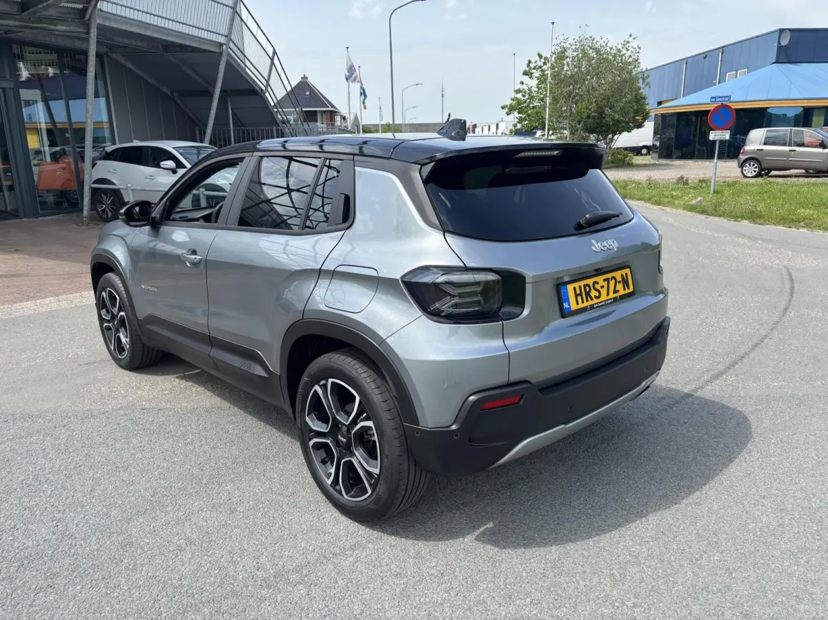 1.2 e-Hybrid Summit LUXE