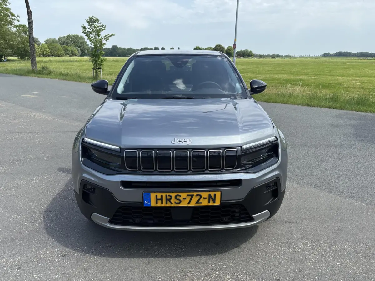1.2 e-Hybrid Summit LUXE
