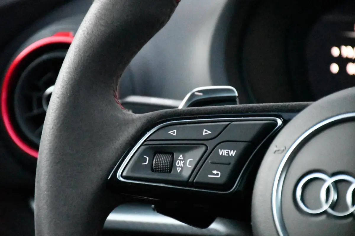 RS3 2.5 TFSI Quattro Panoramdak Virtual B&O 400PK KW Rotiform