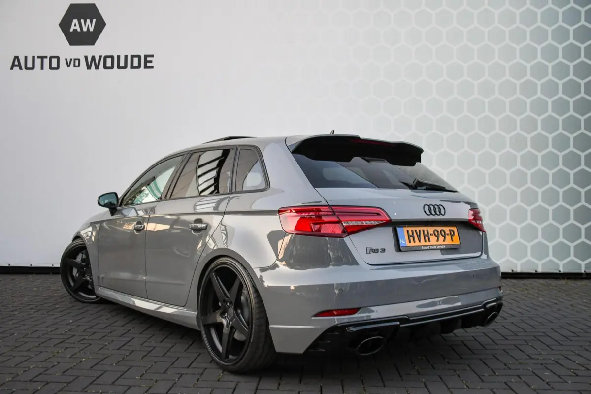 RS3 2.5 TFSI Quattro Panoramdak Virtual B&O 400PK KW Rotiform
