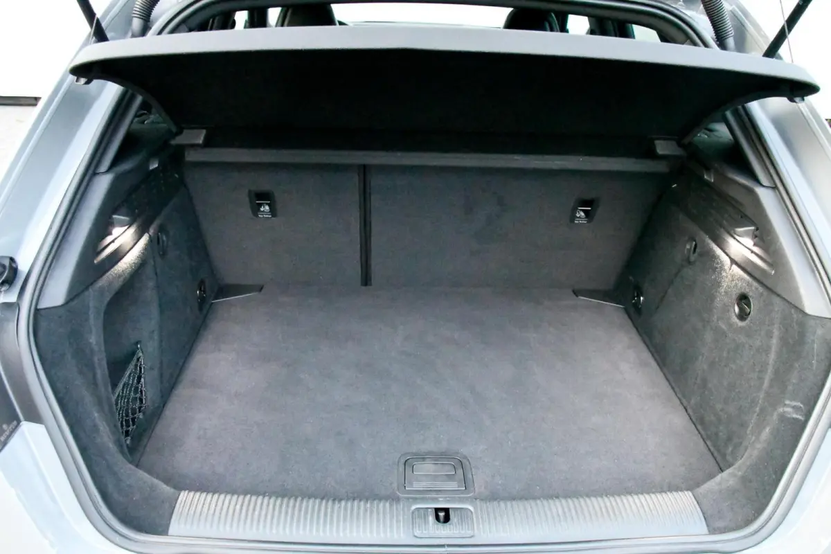 RS3 2.5 TFSI Quattro Panoramdak Virtual B&O 400PK KW Rotiform