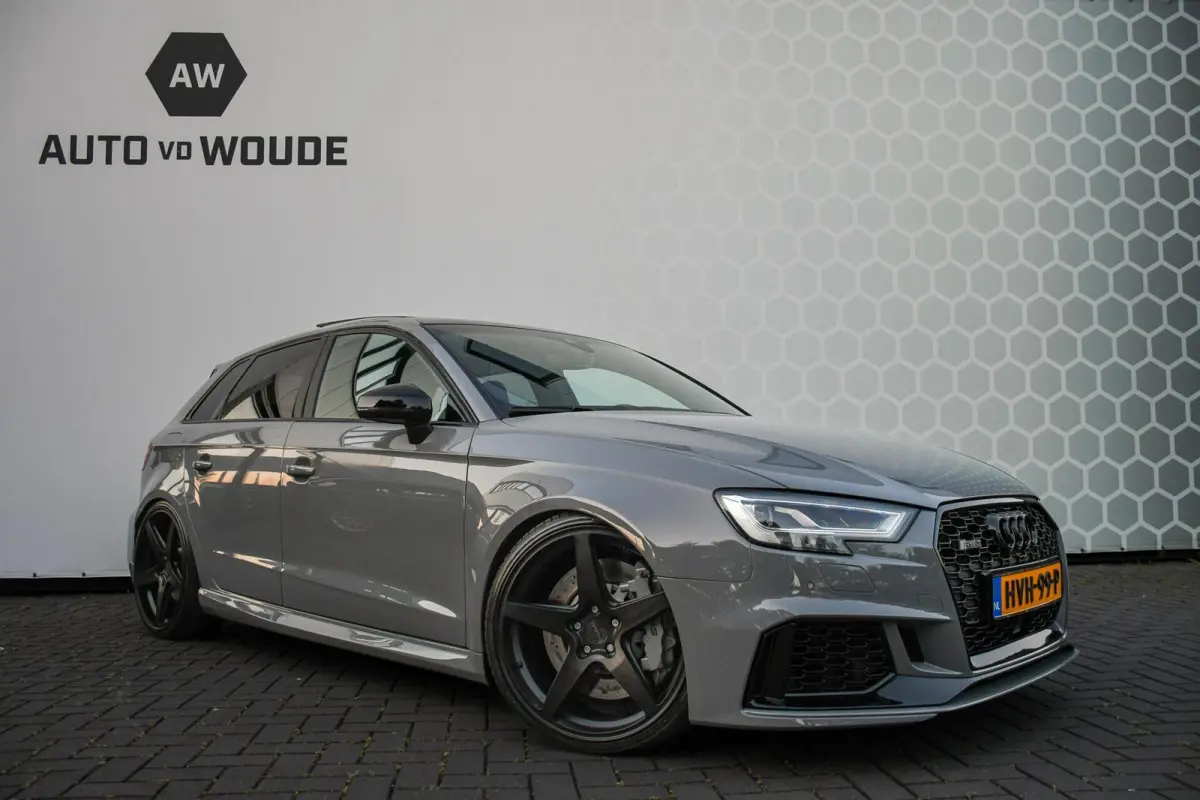 RS3 2.5 TFSI Quattro Panoramdak Virtual B&O 400PK KW Rotiform