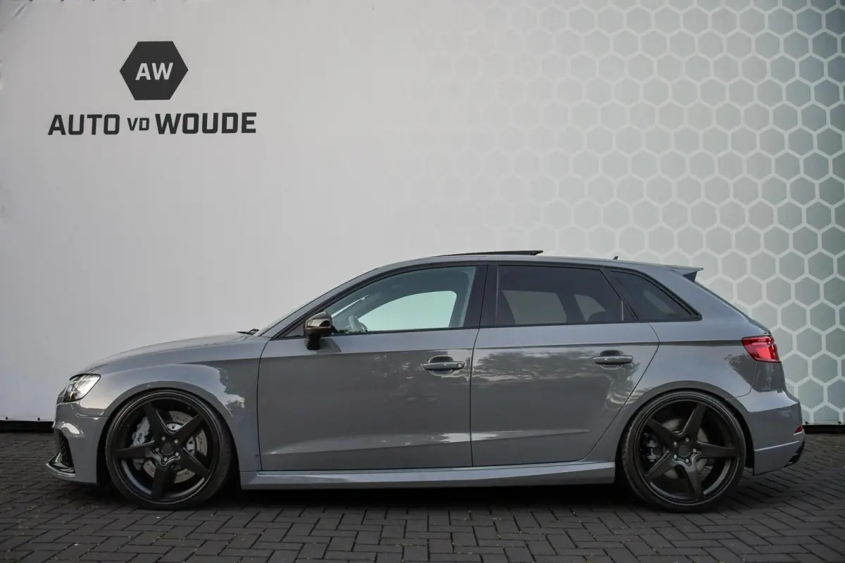 RS3 2.5 TFSI Quattro Panoramdak Virtual B&O 400PK KW Rotiform