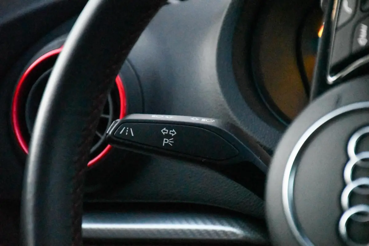RS3 2.5 TFSI Quattro Panoramdak Virtual B&O 400PK KW Rotiform