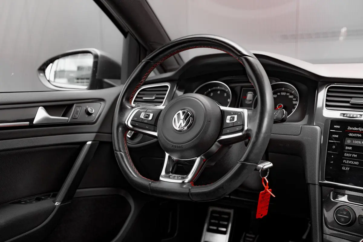 2.0 TSI GTI Performance | Handgeschakeld | Cruise Control | Parkeersensor V+A |