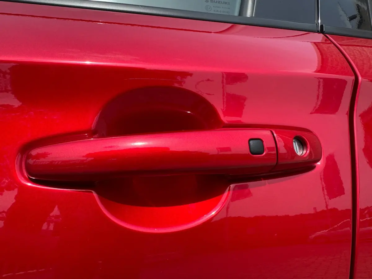 1.2 Select Smart Hybrid CAMERA / PARKEERSENSOREN / NAVIGATIE / CRUISE CONTROL / STOELVERWARMING / ECC