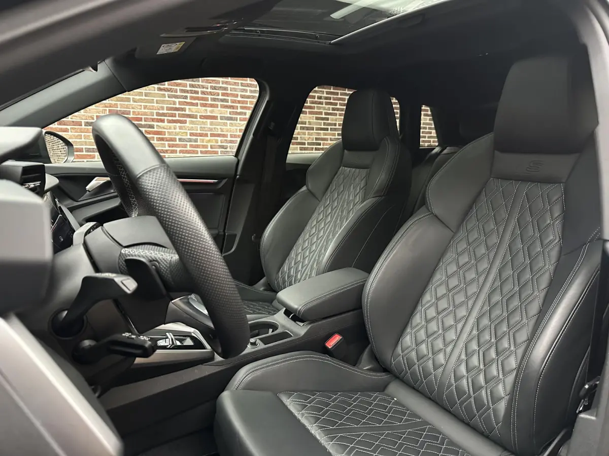 2.0 TFSI quattro Edition One