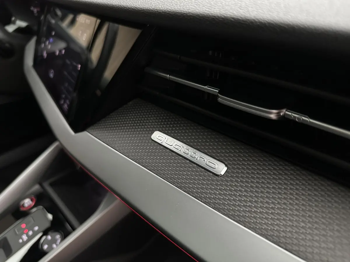 2.0 TFSI quattro Edition One