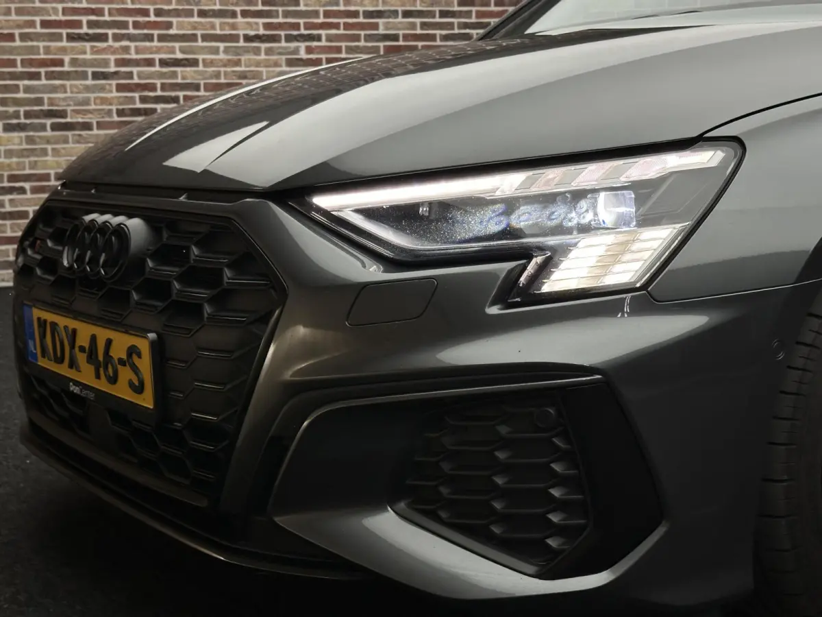 2.0 TFSI quattro Edition One