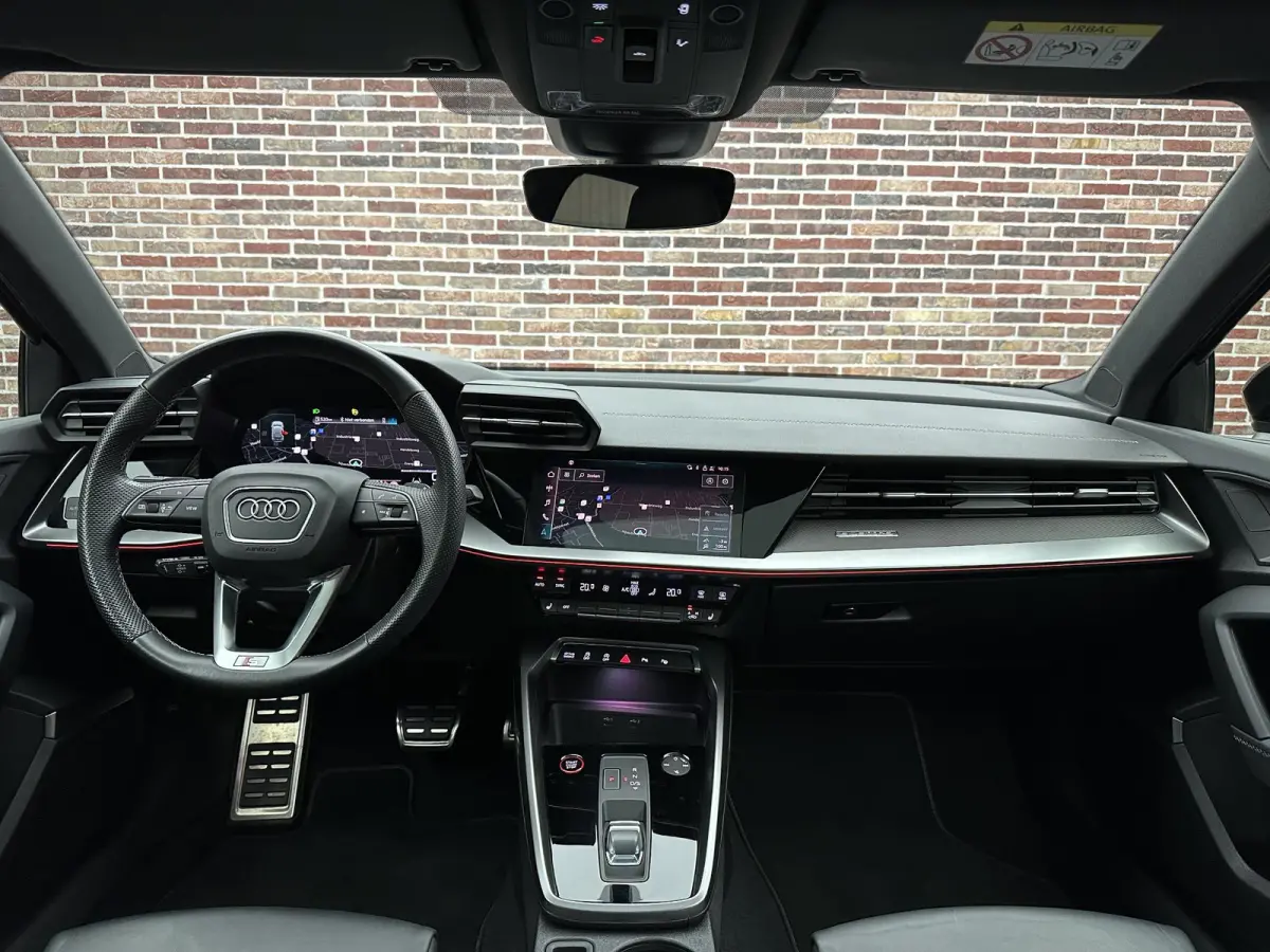 2.0 TFSI quattro Edition One