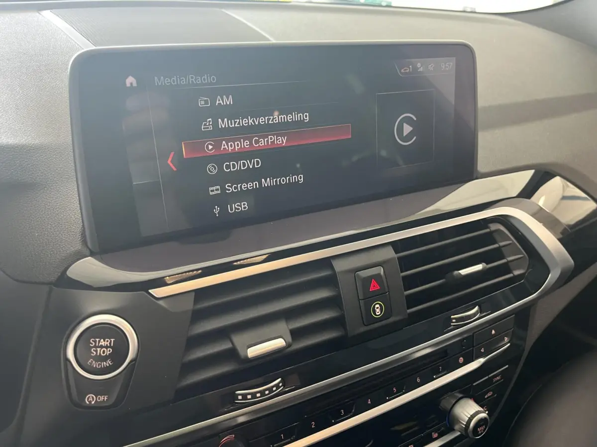 xDrive20i M-SPORT PANO+20INCH+KEYLESS+TREKH+CARPLAY