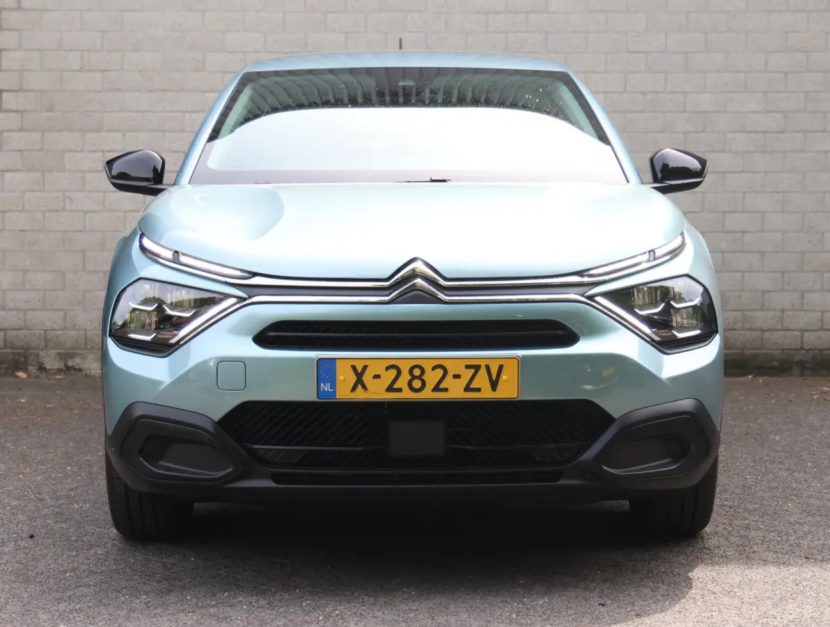You 50 kWh | Accu 97% | Apple CarPlay / AndroidAuto | Achteruitrijcamera | Climate Control |