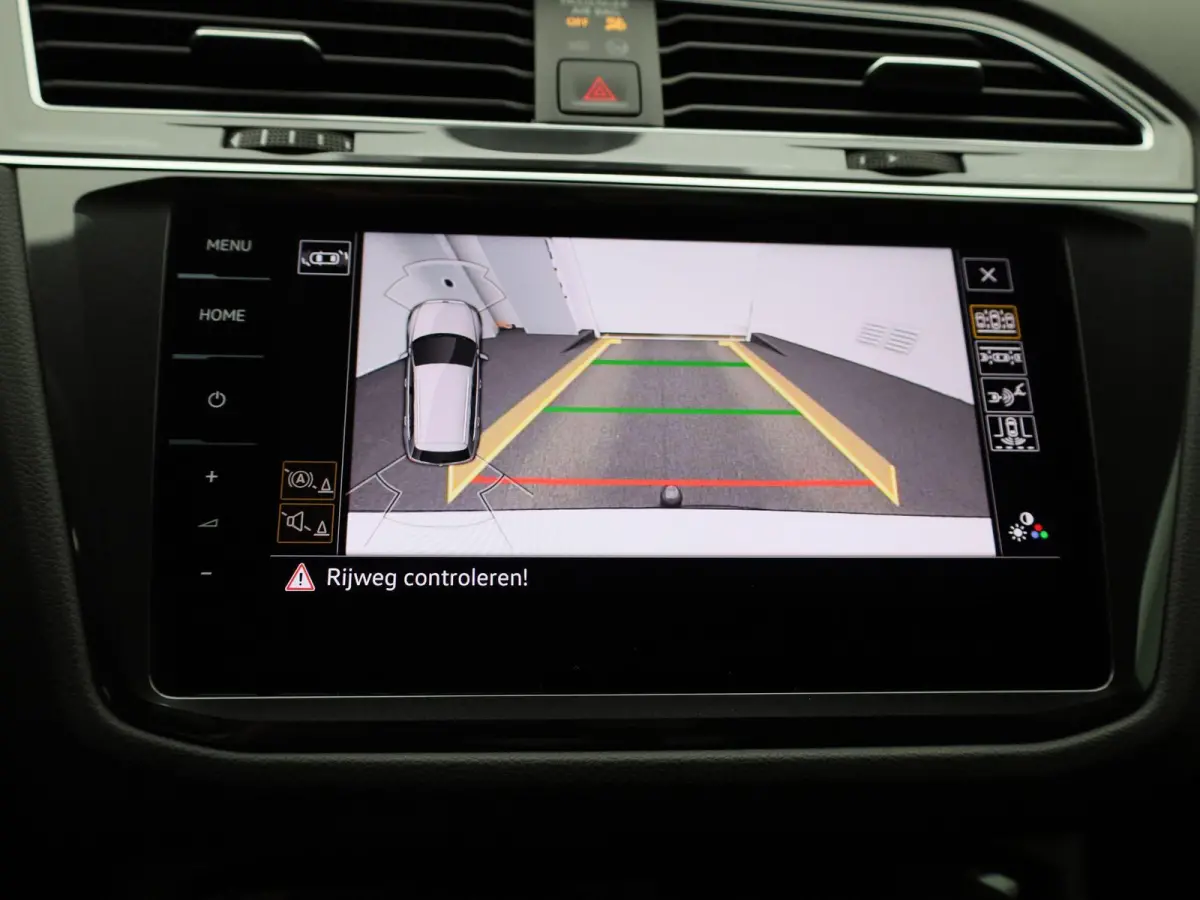 1.4 TSI eHybrid R-Line Business+ 245 PK| Dealeronderhouden | Trekhaak | Achterklep Elektrisch | Stoelverwarming Voor & Achter | Stuurwielverwarming | Achteruitrijcamera