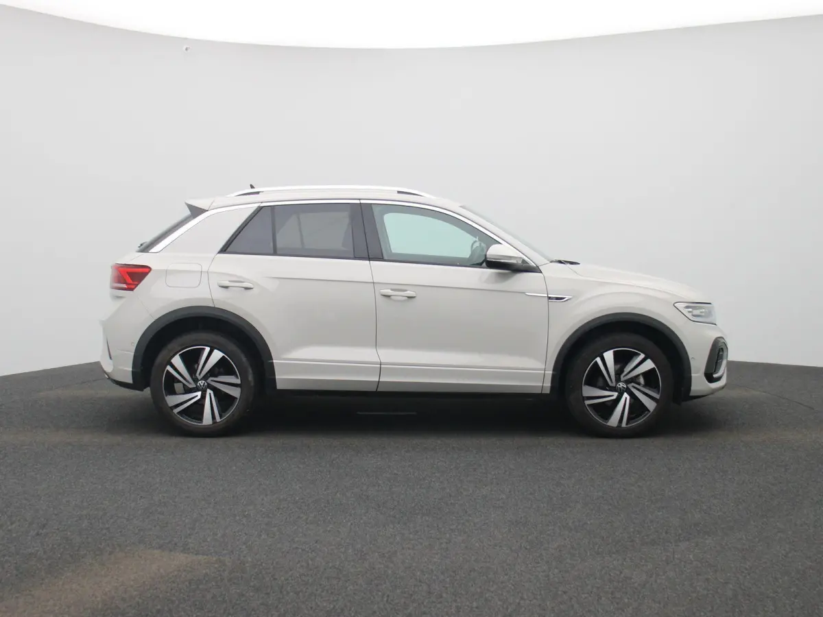 1.5 TSI R-Line 150 PK| Achterklep Elektrisch | Achteruitrijcamera | Stoelverwarming | Dodehoekdetectie | LED Plus | Keyless Access