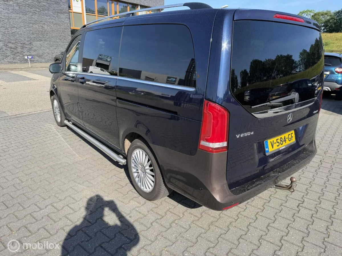 250d 4-MATIC Lang DC Avantgarde Edition
