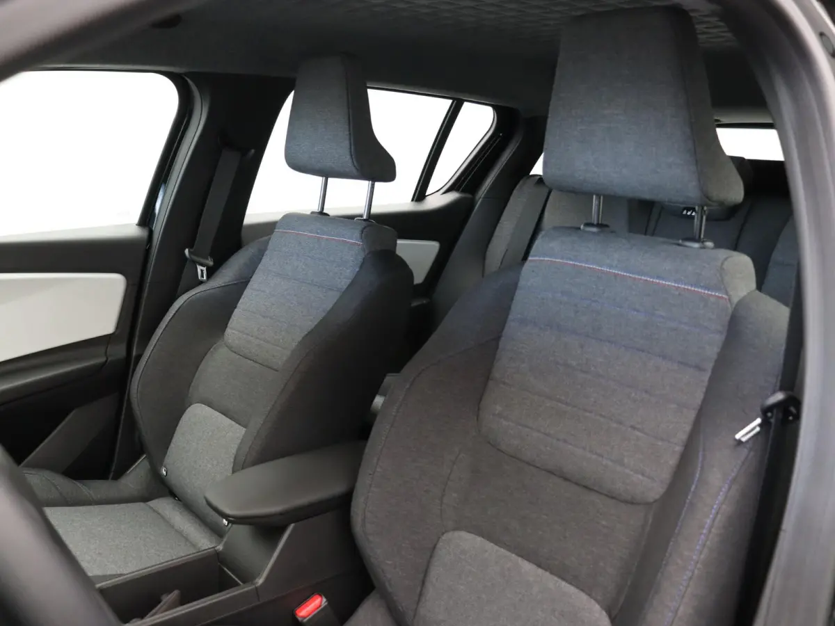 urban range evolution 40 kWh | Vijf jaar garantie | Stoelverwarming | Apple Carplay | Android Auto |