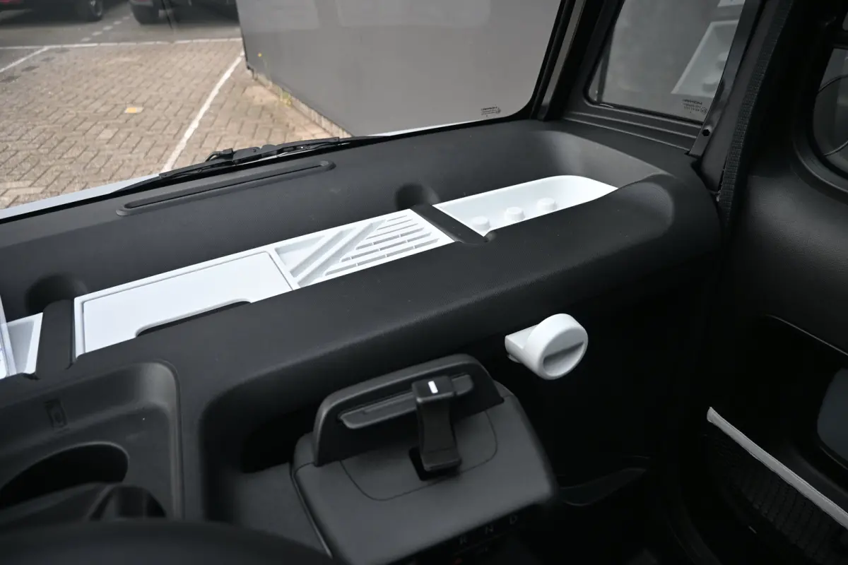 Brommobiel Tekno Direct Leverbaar! | 15"LMV | Spoiler | Panoramadak | Full-LED | !!