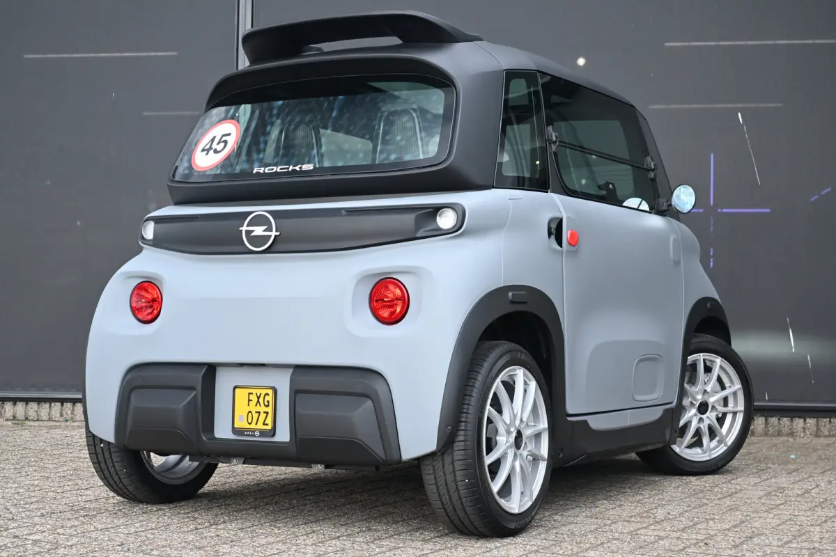 Brommobiel Tekno Direct Leverbaar! | 15"LMV | Spoiler | Panoramadak | Full-LED | !!